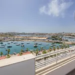 New Duplex Penthouse W Breathtaking Views By Sf Homes