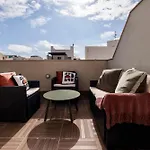 Superb 3 Bed Penthouse With Large Terrace