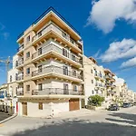Fine Living Sea Crest